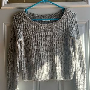 Abercrombie cropped sweater xs